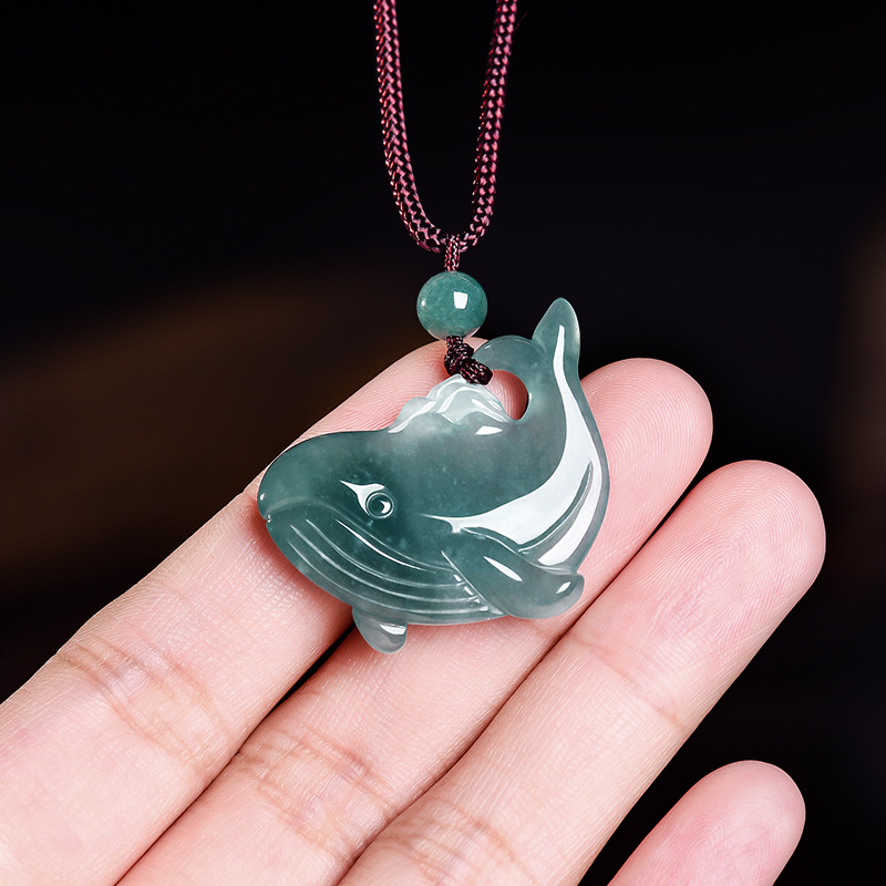 Women'S Accessories Jewelry - Doğal Birmanya Yeşim Taşı Balina Kolye