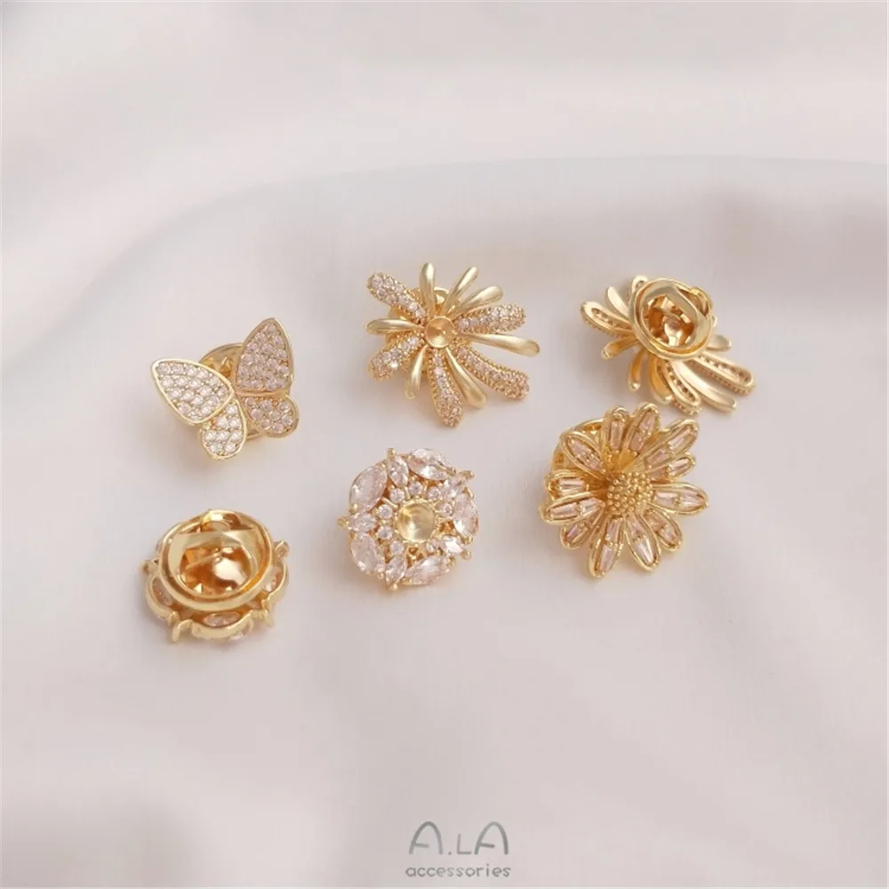 Brooch Pin Gold - 14 ayar altın kaplama mikro işlemeli