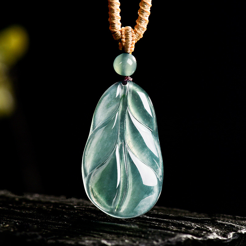 Women'S Accessories Jewelry - Myanmar Jadeite Yaprak Kolye Kadınlar için